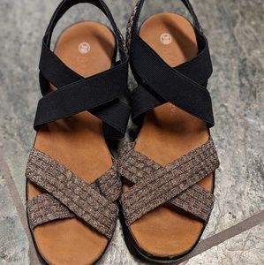 EUC Bernie mev. Size 39